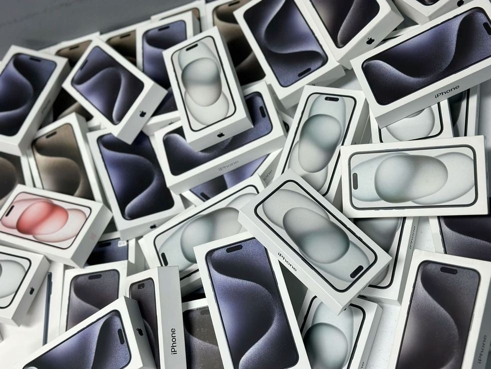 گام اول اصلاحات ارزی؛ ممنوعیت واردات موبایل ازصادرات فلزات